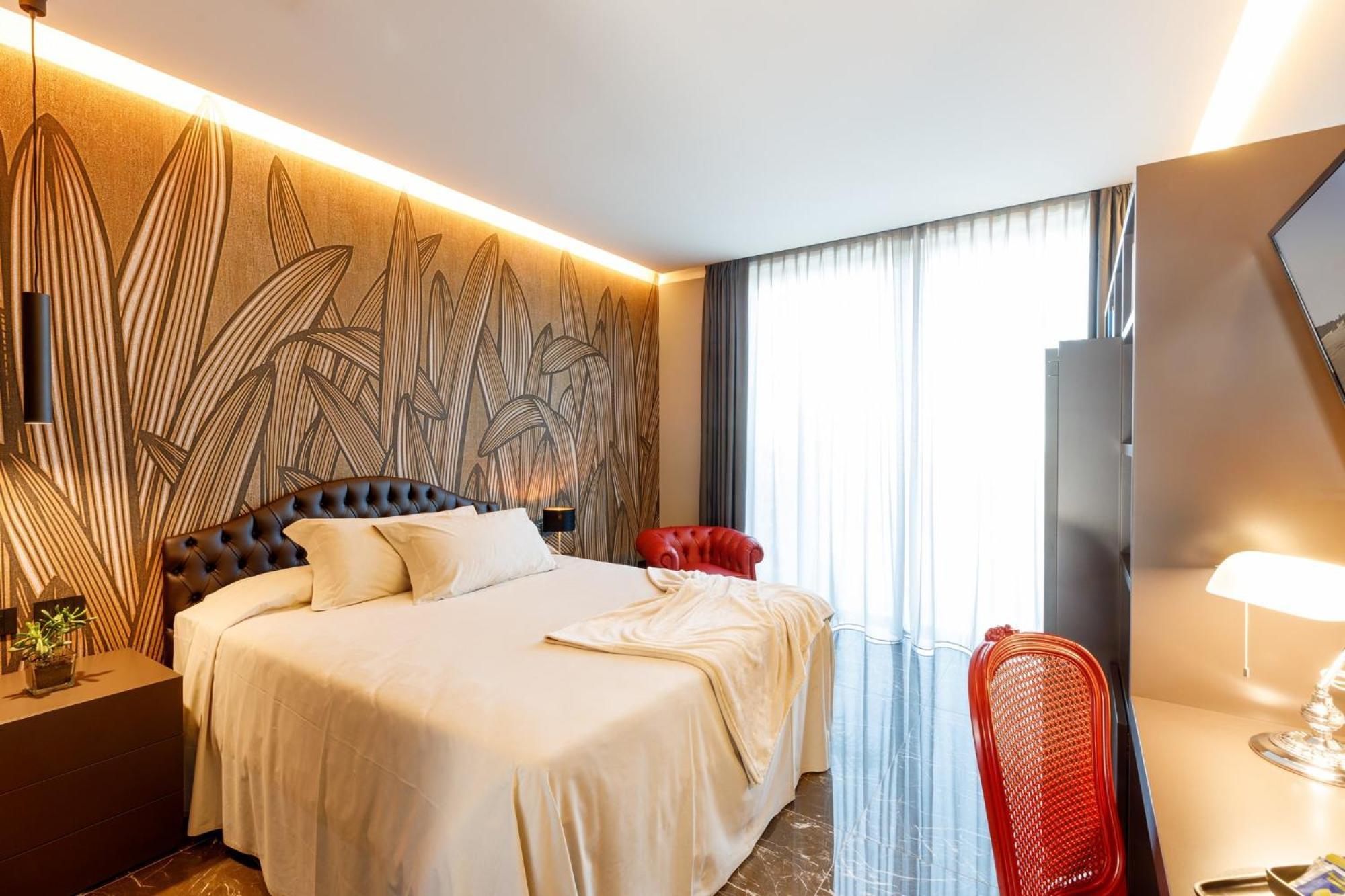Deville & Spa Costermano Rum bild